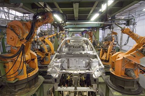 Robots Dont Get Sick Chinese Factories Call On Automation And Robots