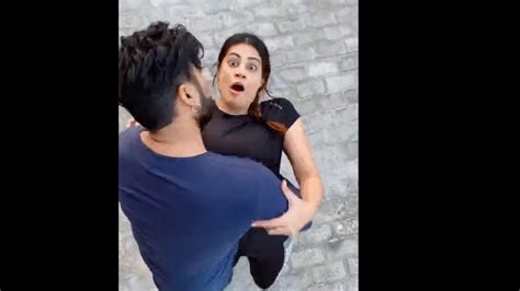 Viral Video Know Why This Woman Gets Shocked News Times Of India Videos