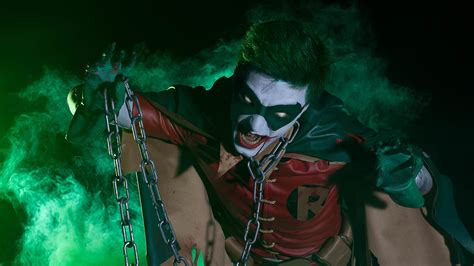 Robin As Joker Cosplay 4k Superheroes Wallpapers Robin Wallpapers Hd