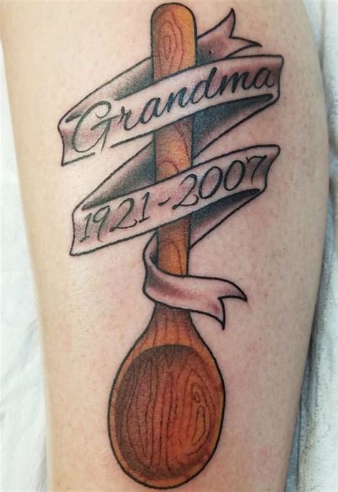 Meaningful Rip Grandma Remembrance Tattoo Ideas For You
