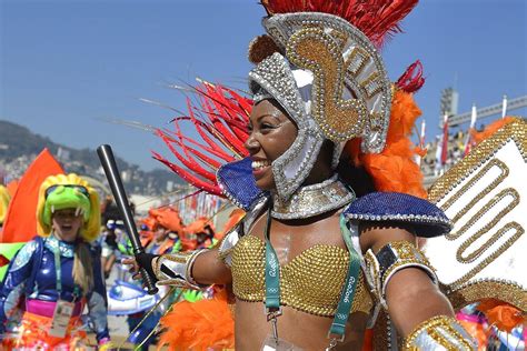 Elmarad a világhírű riói karnevál | Ridikül