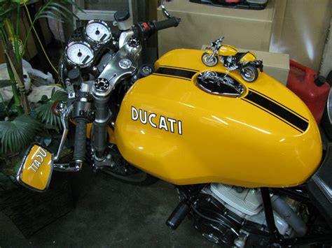 Ducati Sport 1000 Yellow Diecast Model Motorcycle In 112 Scale By