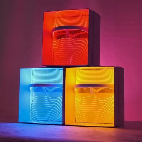 Viral off polygiene technology mask offers a comfortable and reliable solution by combining the effects of 3 layers together with special seamless textile treatments in one layer. LED Face Shield Mask Viral di TikTok, Apasih Manfaatnya?