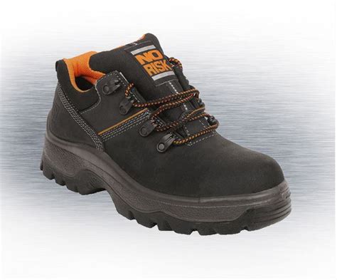 Safety kings shoes is the most reliable safety shoes indonesian product, sni certified safety shoes, double density sole, black grain leather. No Risk King S3 SRC Safety Shoe Nubuk Leather Black