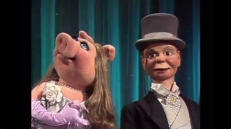 The Muppet Show 207 Edgar Bergen Edgar Charlie And Miss Piggy