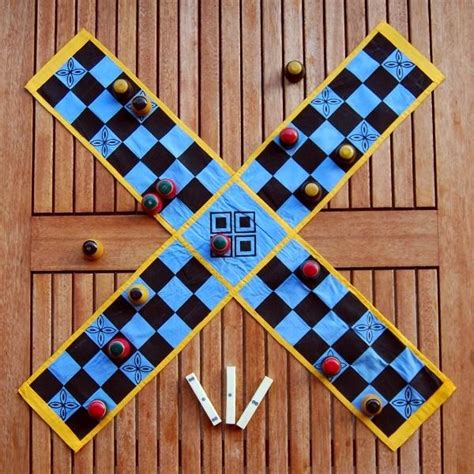 Indian culture and traditions are something which has now become renowned all across the world. 9 Traditional Indian Games And Toys On The Verge Of ...