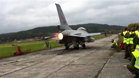 F 16 Full Afterburner 11 Litres Fuel Per Second Youtube