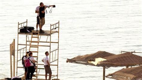 Star Fotograf Spencer Tunick Nackte Zur Rettung Des Toten Meeres Focus Online