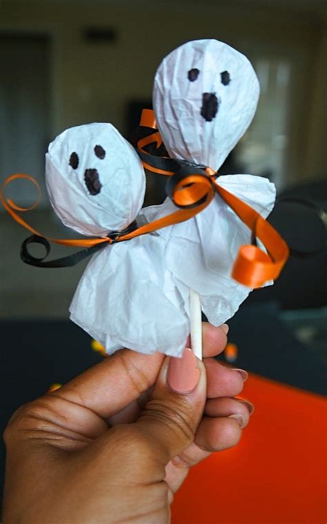 Easy Halloween Ghost Lollipops Cute Halloween Treats For School