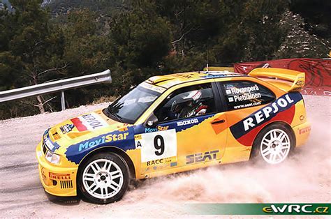 Driver in seat, mitsubishi, peugeot, red bull skoda team. SEAT Córdoba WRC - Foro Coches