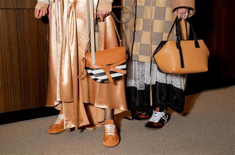 Loewe Official Website Luxury Clothes And Accessories Animal Bag