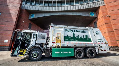 New York City Is Testing Electric Garbage Trucks Rnyc