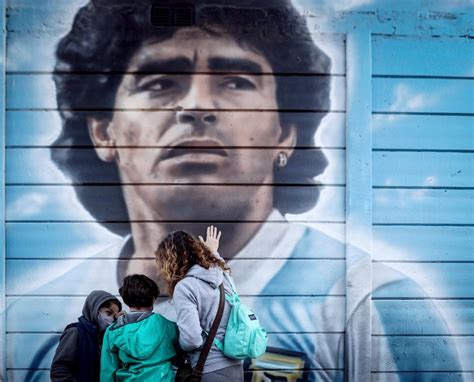 argentina vuelve a gritar el ‘gol del siglo xx de maradona 35 años después la bola caliente