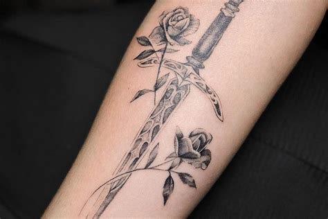 A tattoo artist specializing in single needle tattoos will have a portfolio of work for you to review, minimizing the risk of getting a tattoo you regret in the future. Top 63 Best Single Needle Tattoo Ideas - [2021 Inspiration ...