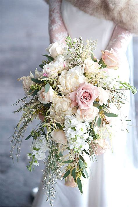 Small Wedding Bouquets Stunning Ideas Faqs Small Wedding