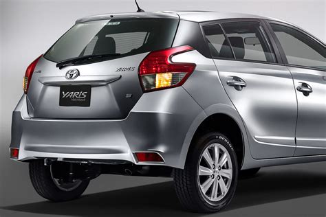 Toyota Yaris Hatchback 2017 Precios Versiones Y Equipamiento En México