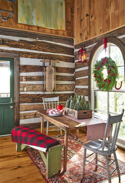 This Charming Tennessee Cabin Is The Epitome Of Rustic Christmas Decor