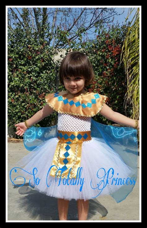 Cleopatra Inspired Look Ways To Repurpose A Princess Dress For