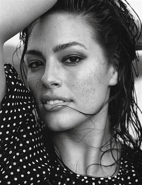 Ashley Graham Rfreckledgirls