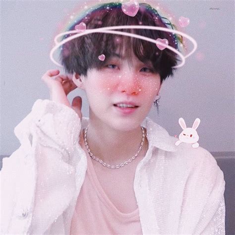 A subreddit dedicated to appreciating the artistic masterpiece that is min yoongi of bts. 𝘺𝘰𝘰𝘨𝘪 𝘴𝘰𝘧𝘵𝘣𝘰𝘵 on in 2020 | Min yoongi bts, Bts suga, Bts ...