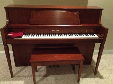 Yamaha Piano For Sale Beautiful Cherry Wood Hardly Used Image 1