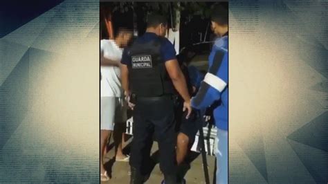 Jovem De 18 Anos é Espancado Por Guarda Municipal Armado No Interior Da