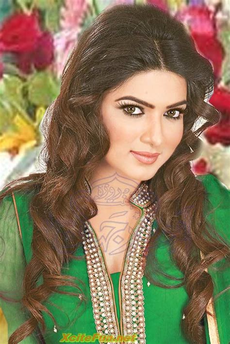 Actress Latest Photo Video Show Pakistani Model Sara