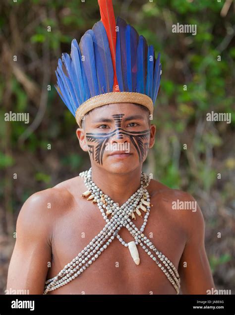Tucano Tribe Hi Res Stock Photography And Images Alamy