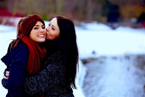 8 Weird Questions You Want To Ask Your Lesbian Friends And The Answers So You No Longer Have To