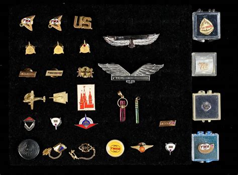 Lot Of Twa And Organizational Pins Auction
