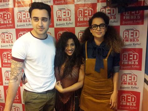 They are in a relationship for five years until a sudden turn of events causes a problem in their relationship. Imran and Kangana promote Katti Batti at Radio Station ...