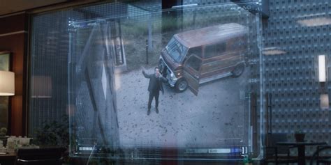 All The Time Travel Hints In The Avengers Endgame Trailer
