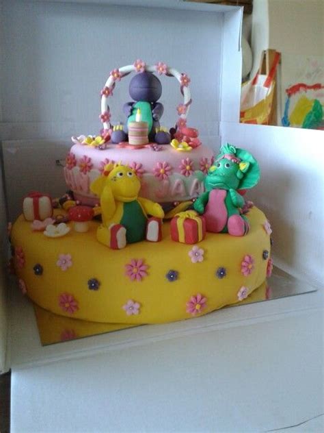 Barney And Friends Cake Friends Cake Cake Bakery