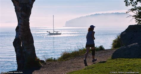 Pick from acadia cabins and bar harbor cottages nestled in the pine trees, bordering a lake or with an ocean view. Bar Harbor Cottages Cabins Rentals Near Acadia