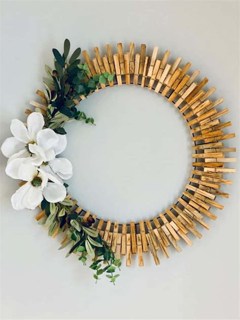 Clothespin Wreath Diy Confessions Of An Overworked Mom