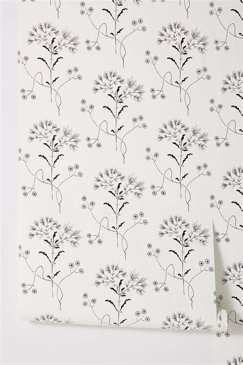 Magnolia Home Wildflower Wallpaper In 2020 Farmhouse Wallpaper