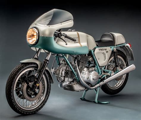 1974 Ducati 750ss Retrospeed