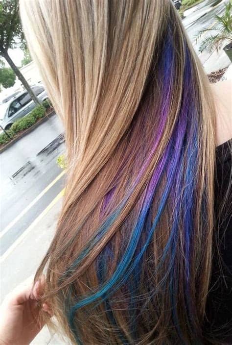 Your stylist will first ask you where you normally part your hair so they can get the correct placement for your peekaboos. 35 Gorgeous Peekaboo Highlights To Enhance Your Hair