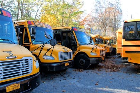 East Hampton School District Announces Plans To Build Bus Maintence
