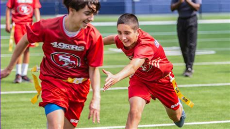 How To Pull Flags In Flag Football Mojo Sports