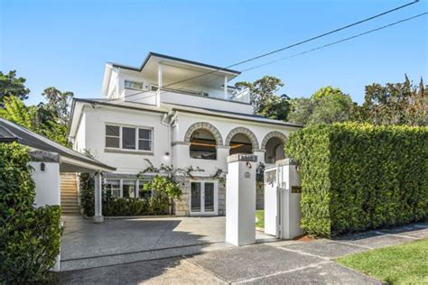 63 Village High Road Vaucluse Nsw 2030 Sale And Rental History