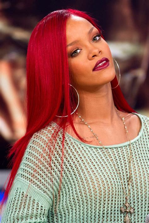 Rihanna Hairstyles And Hair Colour 2005 2013 Pictures Uk Uk Rihanna