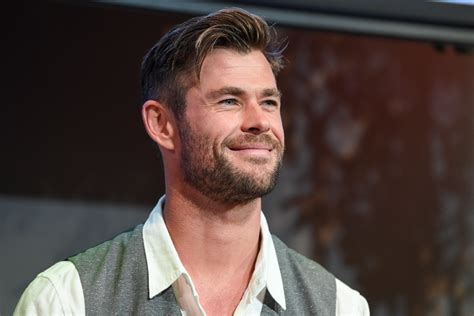 What Chris Hemsworth Says About Retiring From The Mcu After Thor Love