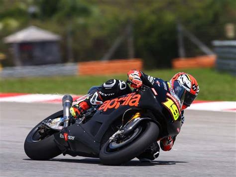 Jadi dari kalender sementara motogp 2019 hingga test pra musim dari motogp, moto2 dan motoe, kita tahu pada 2019 akan ada 3 balapan yang cukup bergengsi yaitu balap motogp, moto2 dan motoe. MotoGP 2016 Championship Calendar Announced - DriveSpark News