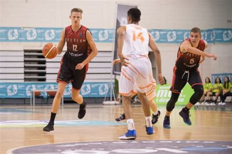 En cas d'invitation pour le draft combine, la nba se rapprocherait à grands pas. Young Lions U20 op EK naar halve finale - De Standaard