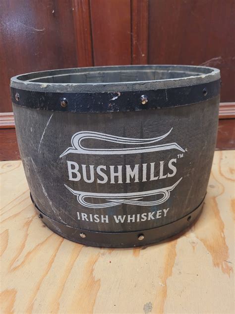 Bushmills Whiskey Wooden Ice Bucket W401 On The Square Emporium