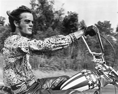 Peter Fonda Star Of Easy Rider Has Died At 79 Vanity Fair