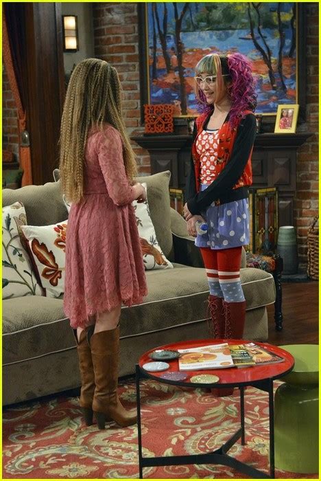 riley goes geeky and topanga relives the past in an all new girl meets world photo 704322