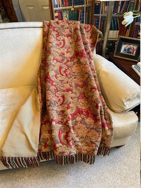 Royal Red Tapestry Throw Blanket Wall Hanging Old World Elegance One