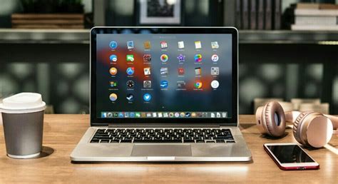 The developers of cleanmymac know how macs work; 6 Best Mac Apps Everyone Should Be Using - TechViola